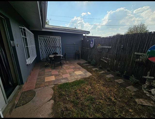3 BEDROOM HOUSE FOR SALE IN SASOLBURG EXT 1